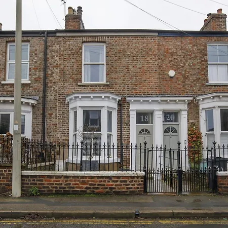 18 Darnborough York